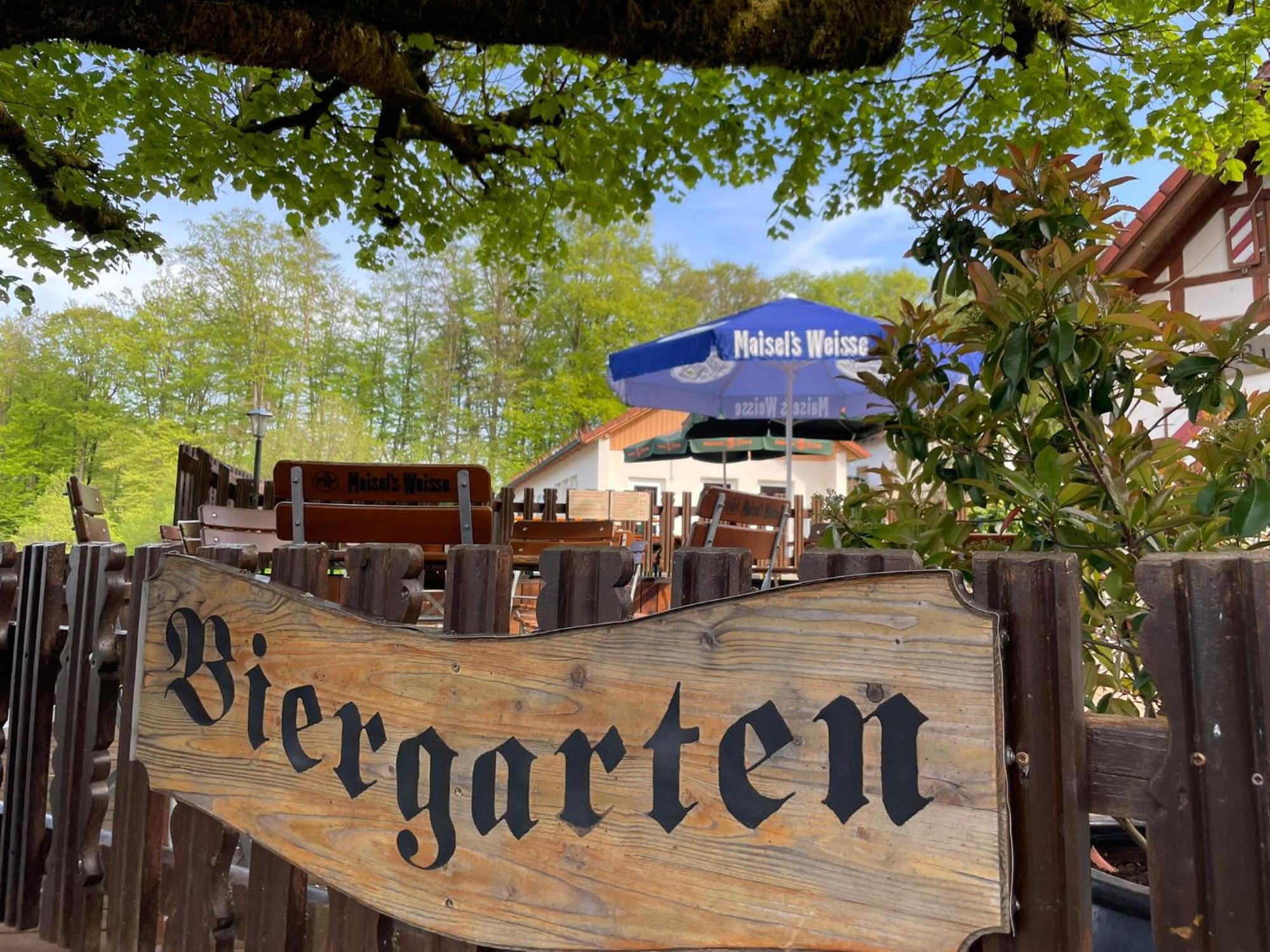 Gasthof Zur Burgruine 波滕施泰因 外观 照片